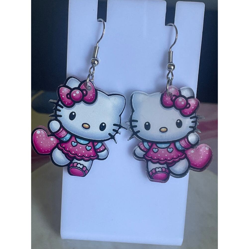 Hello kitty earrings